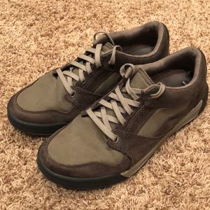 Merrell Berner Shift Lace Size 8.5
